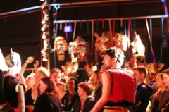 le Bal Marionnettique 104 * 5184 x 3456 * (7.85MB)